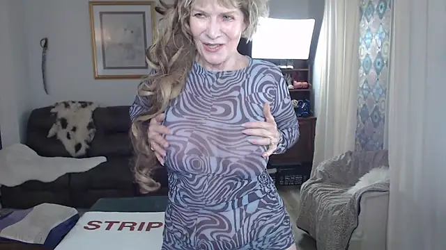 SindeeDix online show from September 10, 2:06 pm