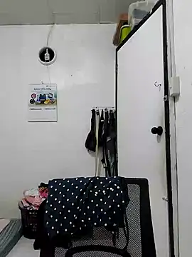 MissKitty31 online show from January 22, 2:04 am