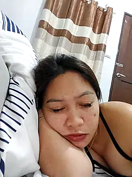 MissKitty31 online show from April 1, 2:03 pm