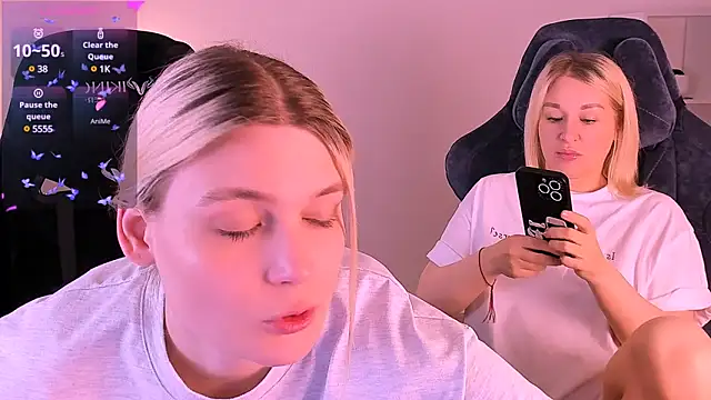 hotblonds online show from December 7, 7:43 pm