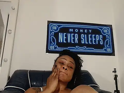 alexiaao9 online show from June 2, 2:46 am