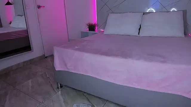 AMMY-CAMM online show from March 18, 9:09 am