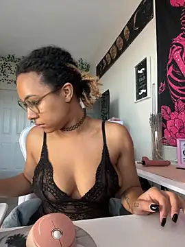 goddessxdreaxo online show from November 10, 1:32 pm
