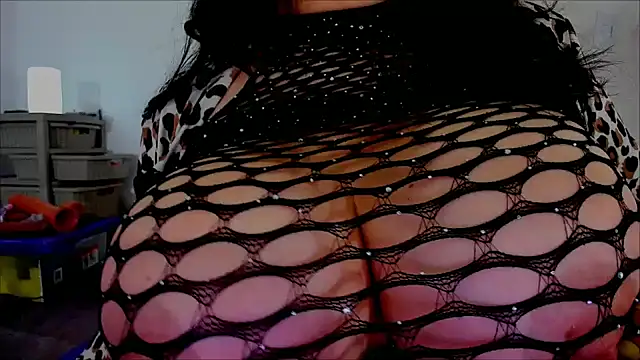 Snapshot of Conny_hot3 chatting on December 26, 8:28 am Conny hot3 online show from December 26, 8:28 am