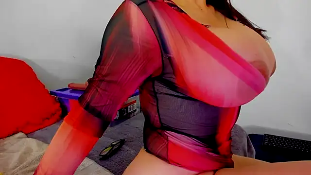 Snapshot of Conny_hot3 chatting on September 25, 9:02 am Conny hot3 online show from September 25, 9:02 am