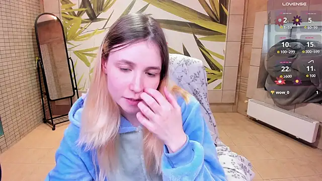 fleximona online show from April 11, 8:29 am