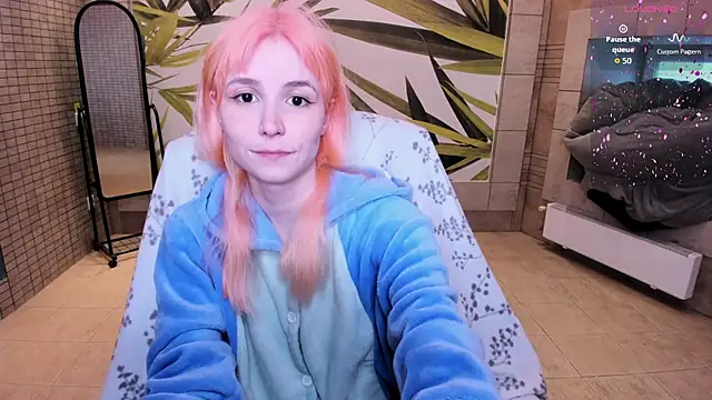 Snapshot of fleximona chatting on May 23, 8:40 am fleximona online show from May 23, 8:40 am