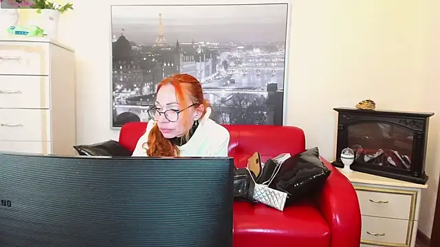 softlysoftlyasbeauty online show from September 18, 1:02 pm