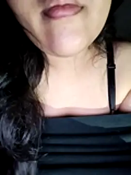 Annerae online show from November 29, 2:42 pm