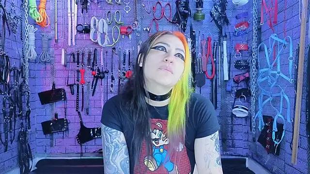 PANDORANEZZ online show from October 29, 5:04 pm