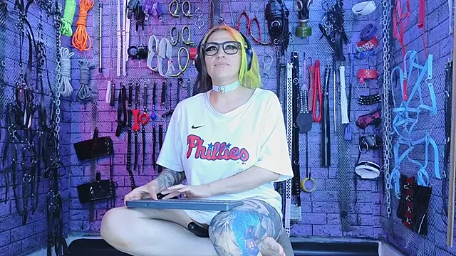 PANDORANEZZ online show from November 13, 10:52 pm