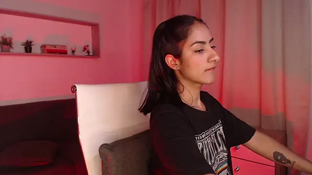 Brown skin11 online show from December 17, 1:18 am