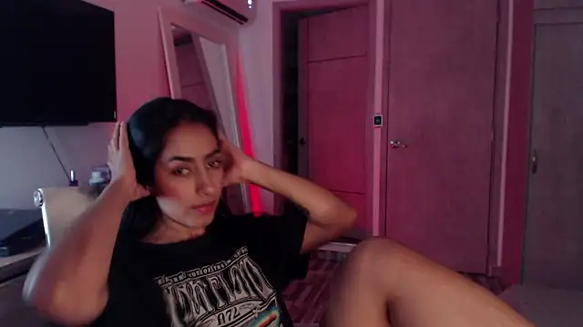 Brown skin11 online show from September 24, 10:13 pm