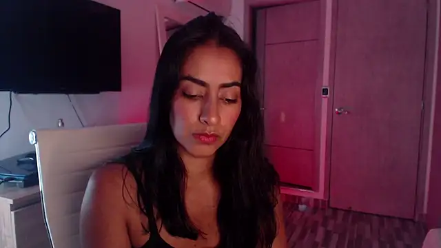 Brown skin11 online show from November 19, 9:48 pm