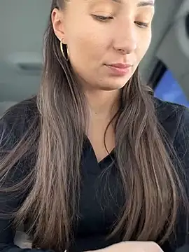 Snapshot of YOUR-KARINA chatting on December 22, 5:56 am YOUR-KARINA online show from December 22, 5:56 am