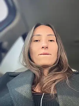 Snapshot of YOUR-KARINA chatting on February 19, 9:39 am YOUR-KARINA online show from February 19, 9:39 am