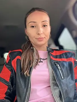 Snapshot of YOUR-KARINA chatting on March 15, 9:09 am YOUR-KARINA online show from March 15, 9:09 am