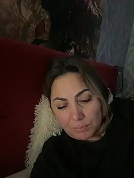 Emma roqueen online show from February 4, 10:55 pm