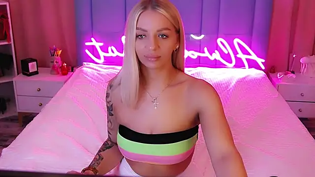 AllwaysHotJ online show from January 10, 2:25 am