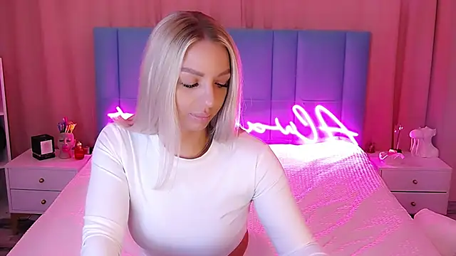 AllwaysHotJ online show from January 15, 2:27 am