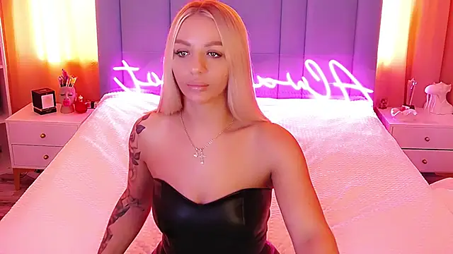 AllwaysHotJ online show from February 7, 3:12 am