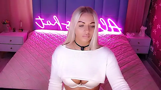 AllwaysHotJ online show from March 26, 2:17 am