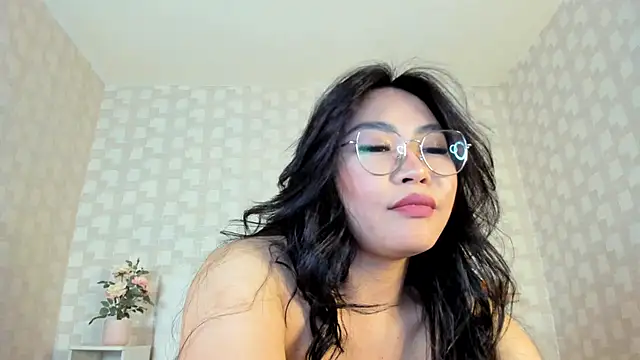 NatsumiHun online show from February 7, 3:08 pm