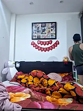 Snapshot of GYMBOY0071 chatting on October 17, 1:46 pm GYMBOY0071 online show from October 17, 1:46 pm