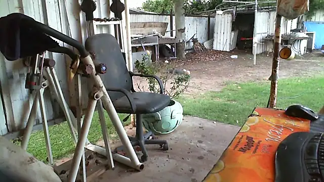 herbie010666 online show from February 21, 8:29 am