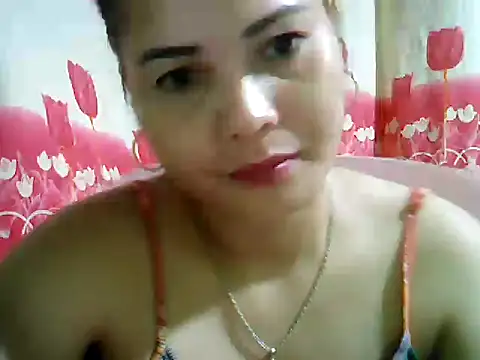Snapshot of ashlylove25 chatting on May 23, 1:44 am ashlylove25 online show from May 23, 1:44 am
