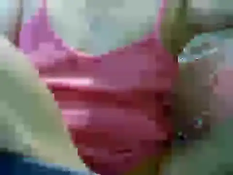 Snapshot of ashlylove25 chatting on June 11, 2:33 am ashlylove25 online show from June 11, 2:33 am