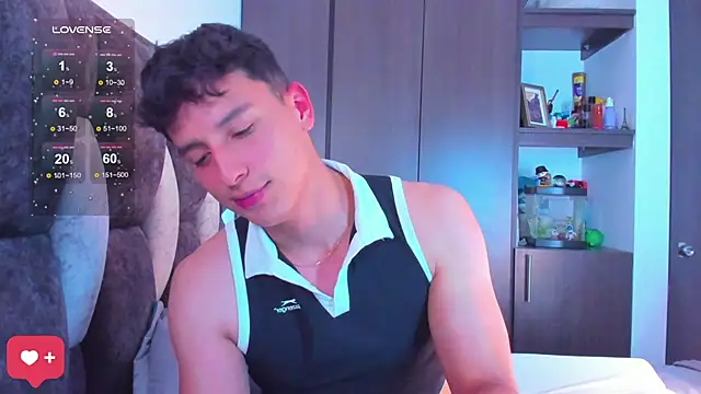 I Gabriel online show from October 4, 12:30 am