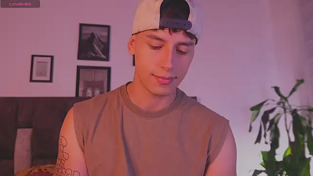 I Gabriel online show from April 7, 5:30 am