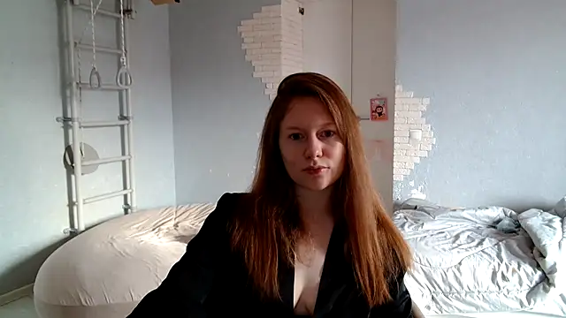 ConnieDaw online show from October 23, 7:51 am