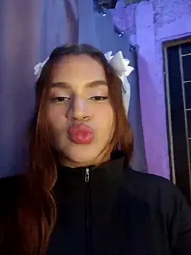 Snapshot of SexyFriends_ chatting on May 9, 12:49 am SexyFriends online show from May 9, 12:49 am