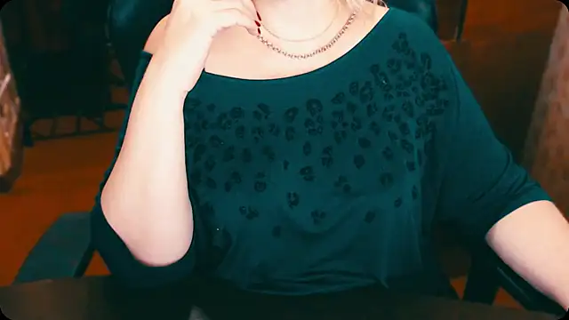 Snapshot of AlisaHot55 chatting on January 17, 4:47 pm AlisaHot55 online show from January 17, 4:47 pm