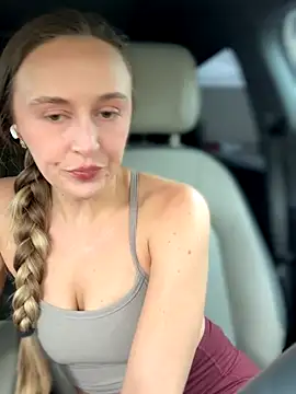 lunagirl13 online show from September 30, 8:47 pm