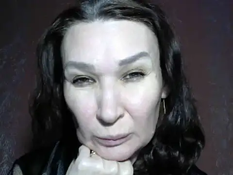 PrettyAndWild online show from January 18, 4:21 pm