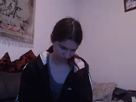 Geile-Luna online show from December 18, 7:08 pm