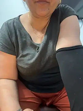 Preet Kaur 69 online show from December 26, 6:33 pm