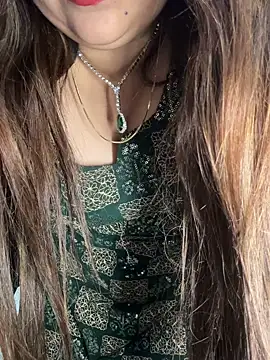 Snapshot of Preet_Kaur_69 chatting on February 19, 7:21 pm Preet Kaur 69 online show from February 19, 7:21 pm