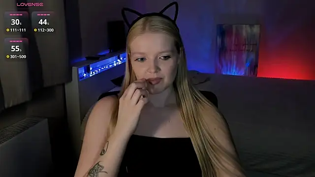 Ssweet annie online show from April 16, 6:30 pm