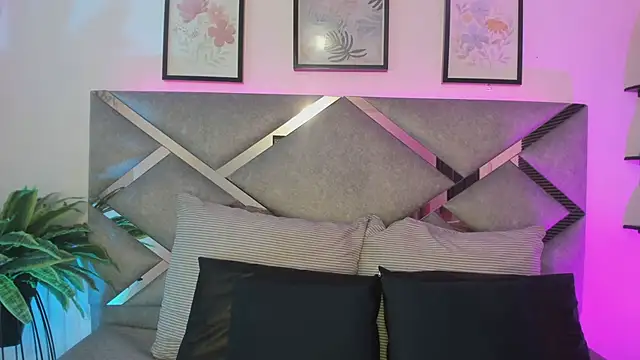 Keidy rose online show from September 15, 7:03 pm