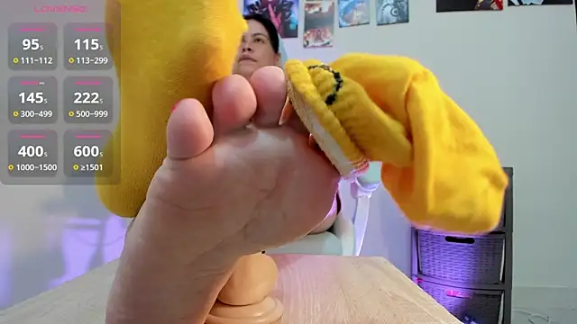 zoe 37 online show from March 19, 4:03 am