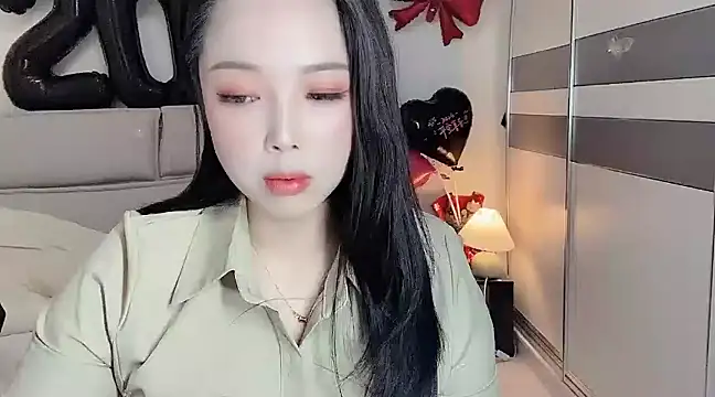 kk lele online show from February 4, 7:18 am