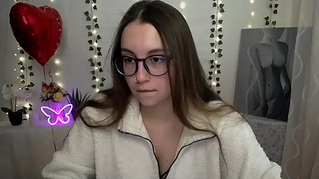 SweetPrincess  online show from February 17, 6:42 am