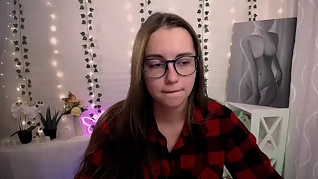 SweetPrincess  online show from November 19, 6:13 am