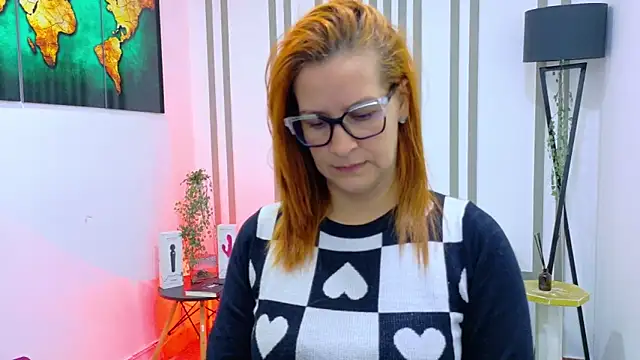 Britney taylor  online show from October 24, 12:08 am