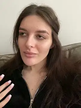 little belucci online show from February 14, 12:14 pm