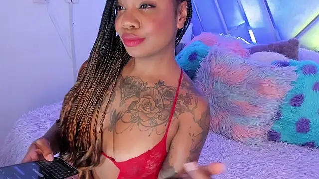 Snapshot of tarawilsonn chatting on December 5, 8:44 pm tarawilsonn online show from December 5, 8:44 pm